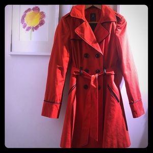 Atmosphere red a line trench coat